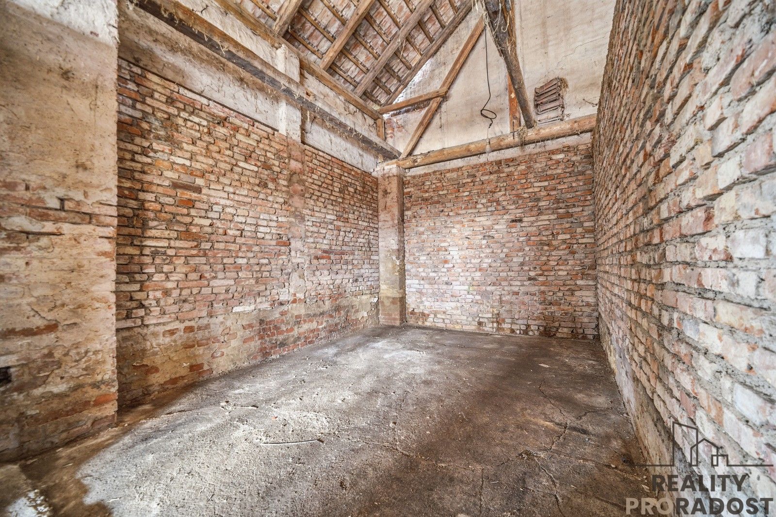 Prodej rodinný dům - Bukovina nad Labem, 152 m² - 5
