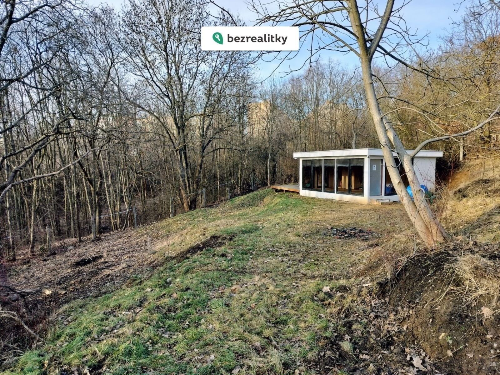 Chaty, Pod Havránkou  , Praha, 25 m²