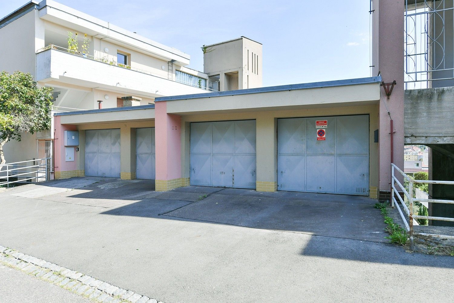Garáže, Talichova, Praha 6 - Břevnov, 16 m² - 2