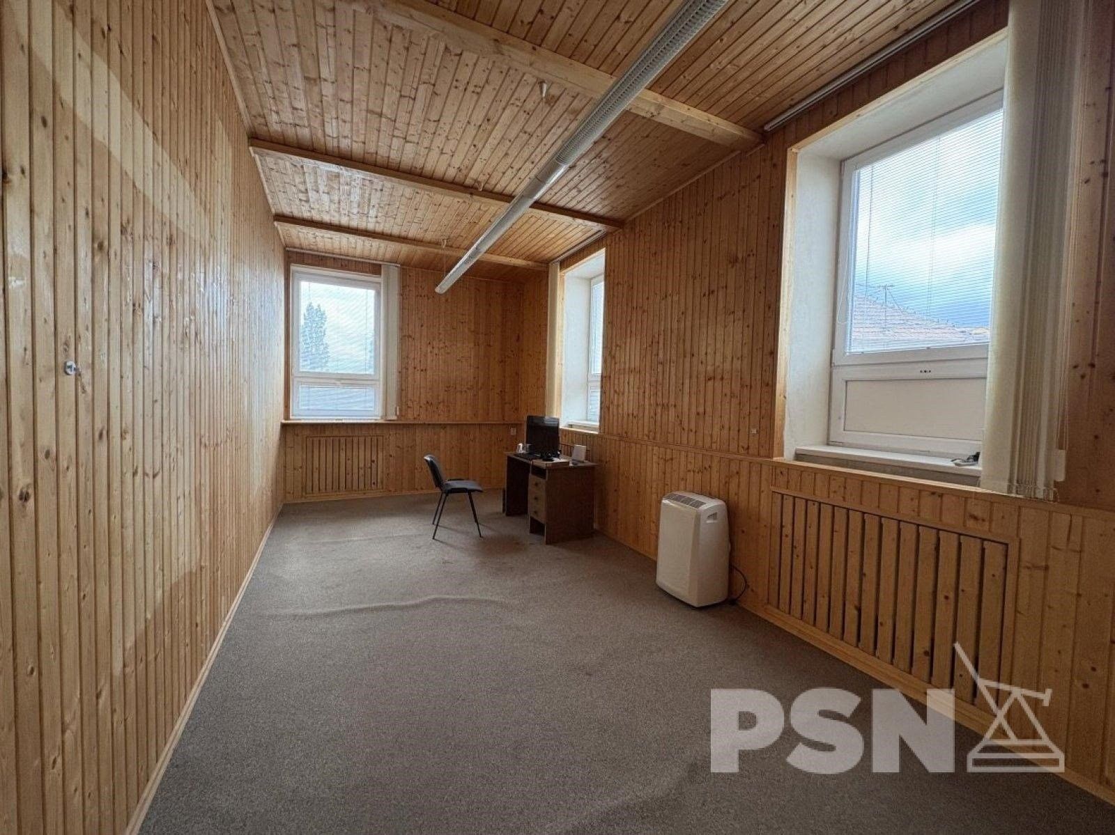 Kanceláře, U vlečky 29, Brno, 25 m²