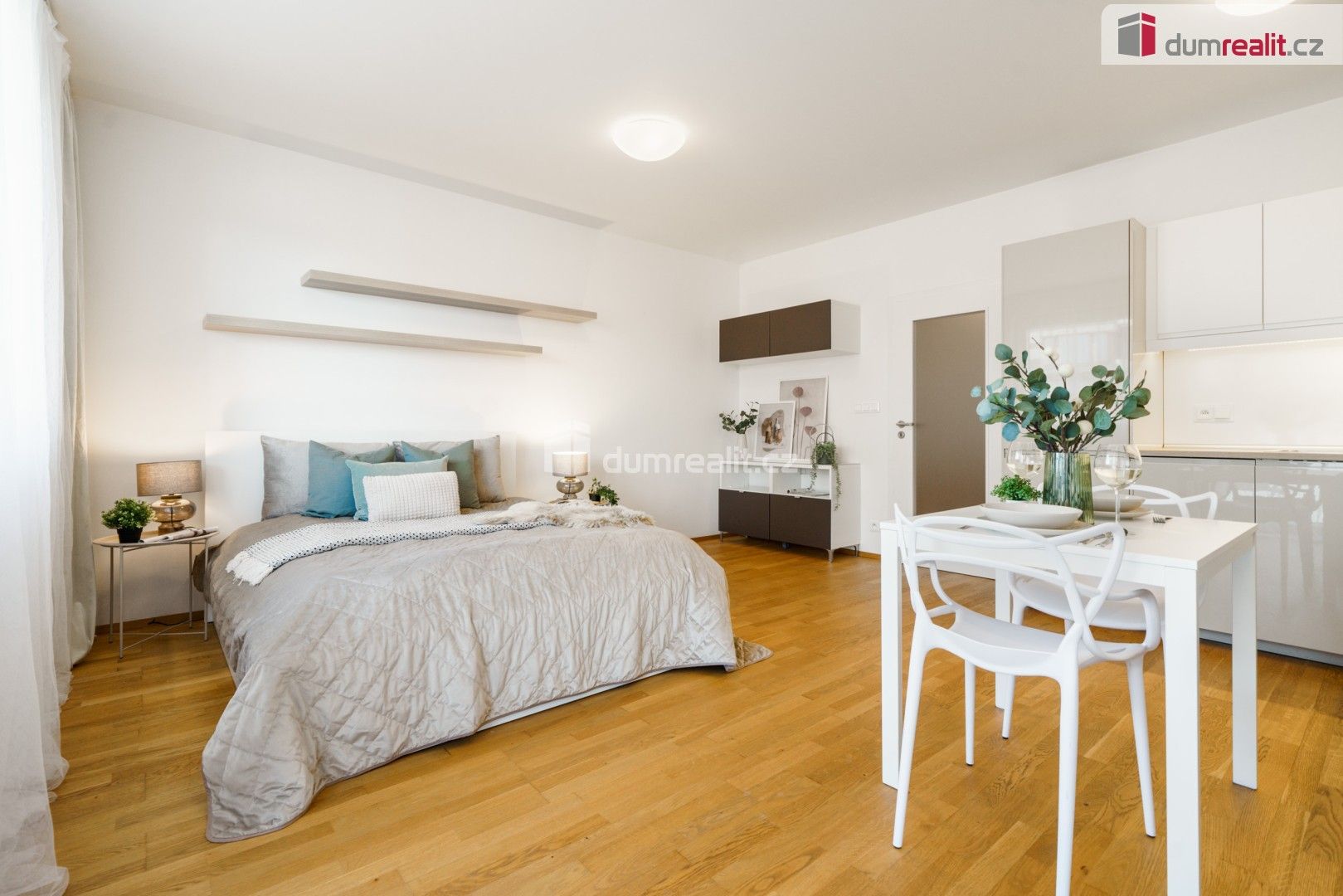 1+kk, Pod stolovou horou, Praha, 37 m²