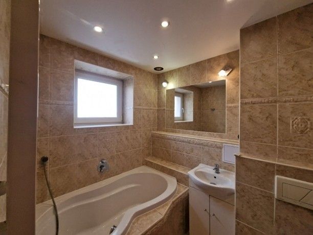 Byty, Ostrava, 700 30