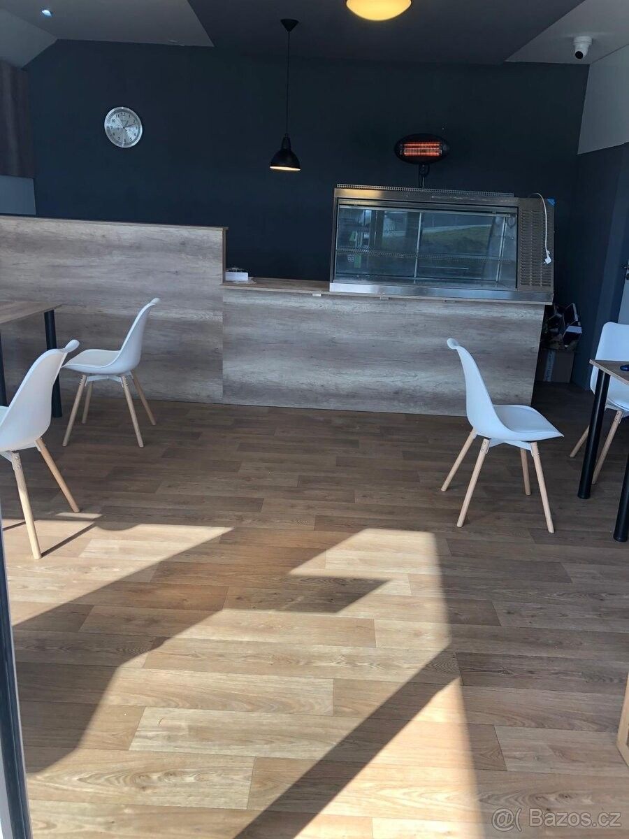 Pronájem obchodní prostory - Tvarožná, 664 05