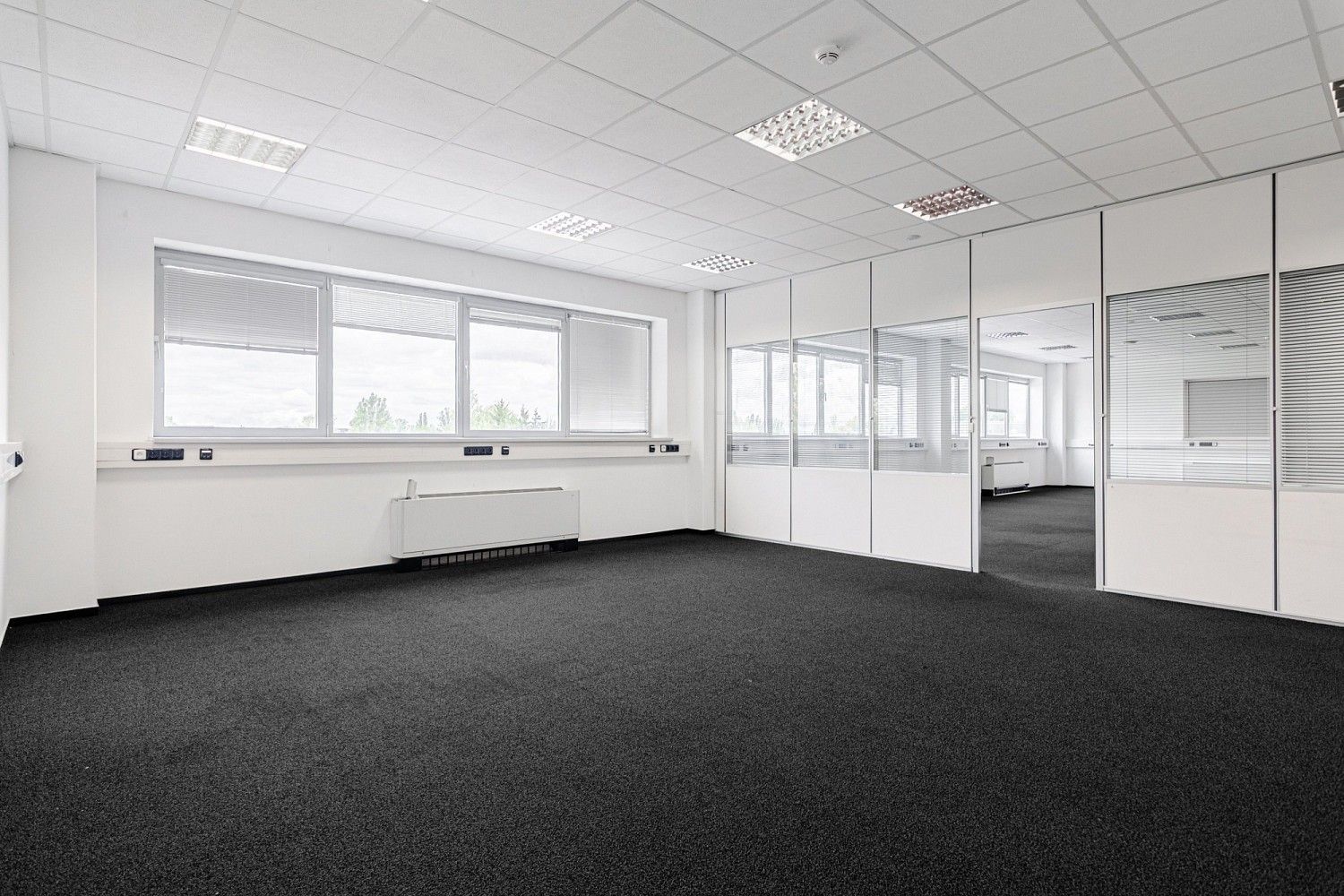 Pronájem kancelář - Praha - Letňany, okres Praha 18, Hlavní město Praha, 584 m² - 5