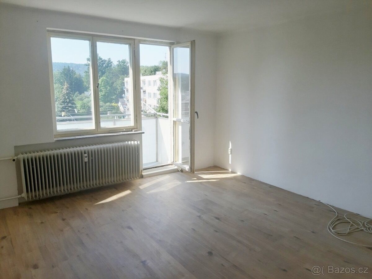 Pronájem byt - Dvůr Králové nad Labem, 544 01