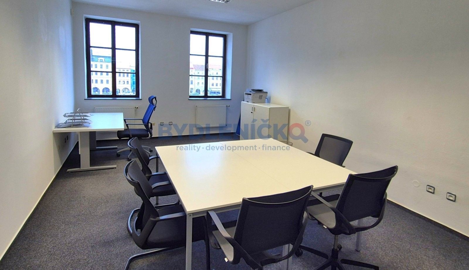 Pronájem kancelář - nám. Přemysla Otakara II., České Budějovice, 31 m²