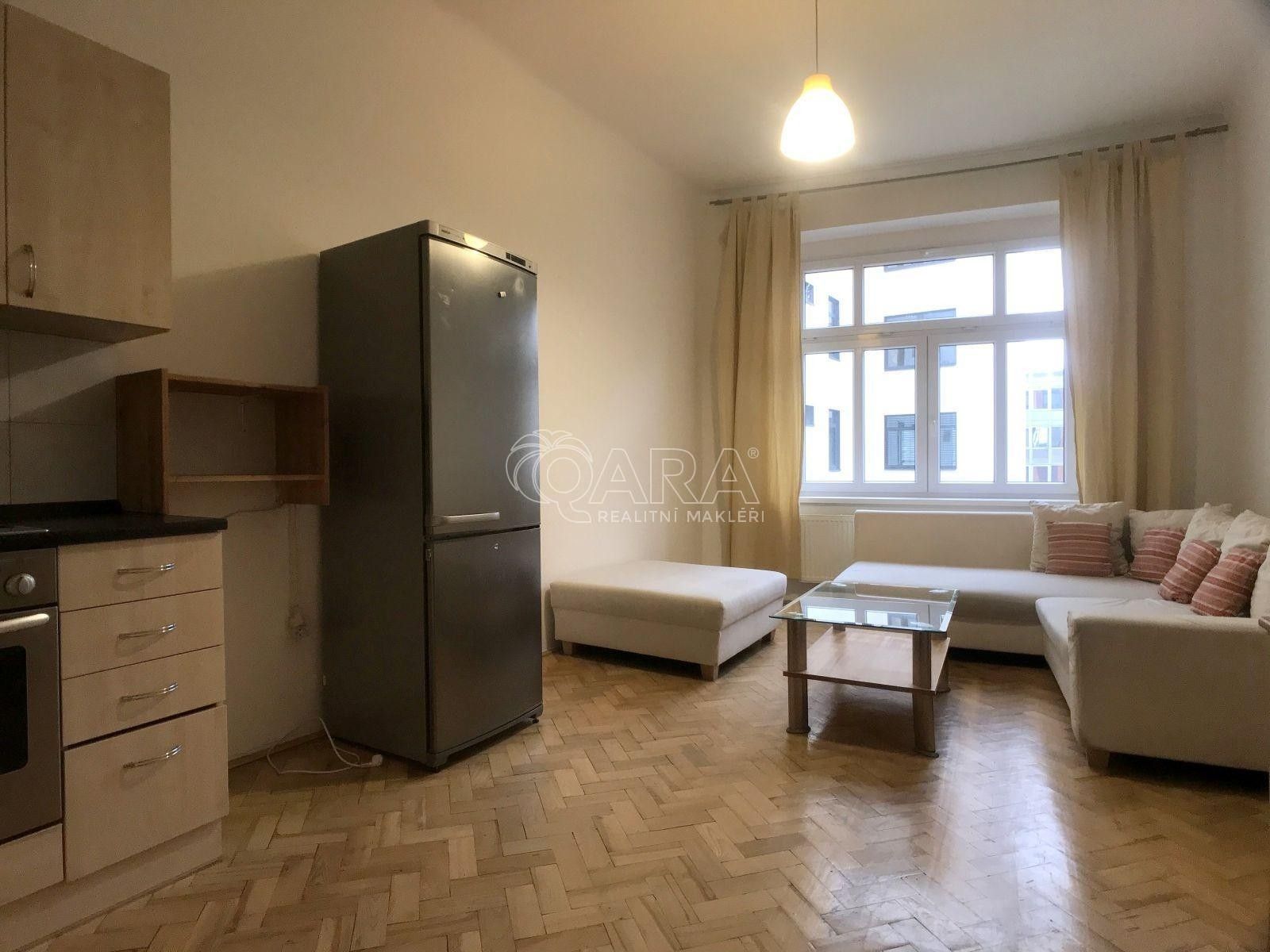 Pronájem byt 2+kk - Plynární, Praha, 65 m²