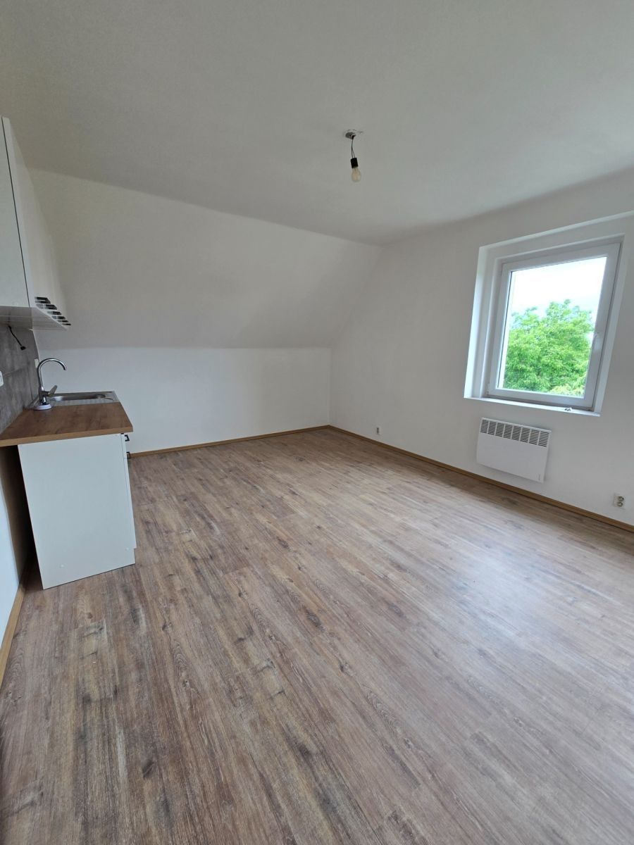 Byt 1+1 · 48 m² · Školní, Jesenice - Jesenice u Rakovníka, Středočeský kraj - 4
