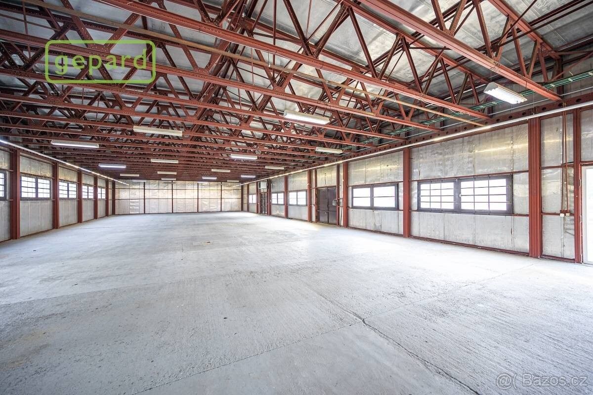 Obchodní prostory, Český Brod, 282 01