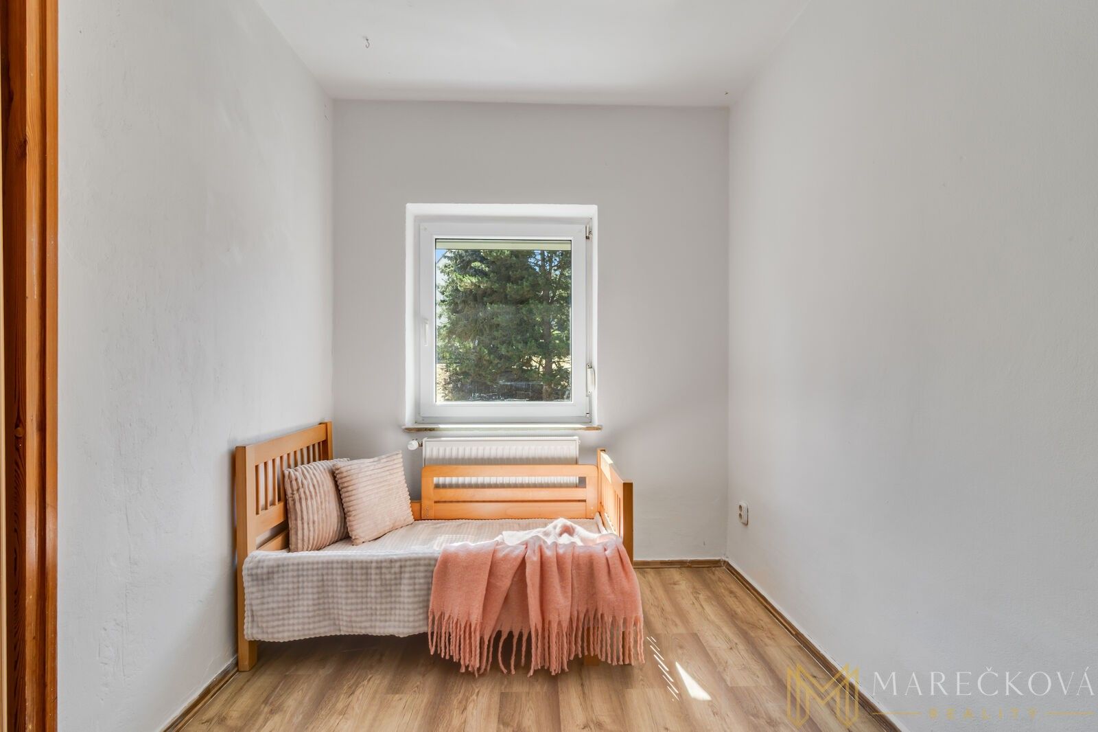 Byt 2+1 · 37 m² · Husova třída, Holýšov - 4