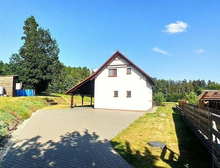 Chaty, Jedovnice, Jihomoravský kraj - 2