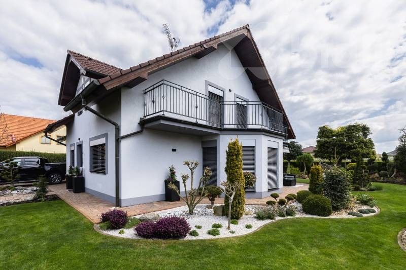Rodinné domy, Hálkova 96, Poděbrady V, 195 m² - 1