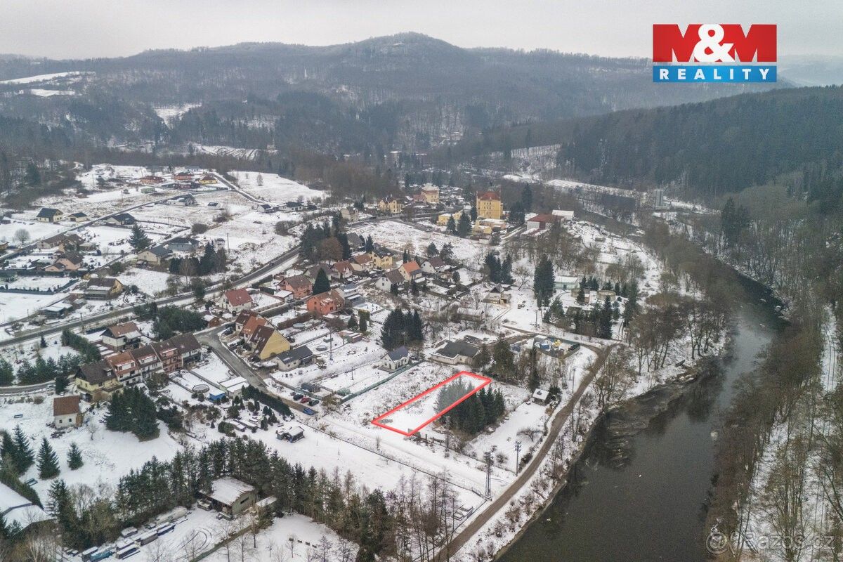 Stavební pozemek, Doupovské Hradiště – další