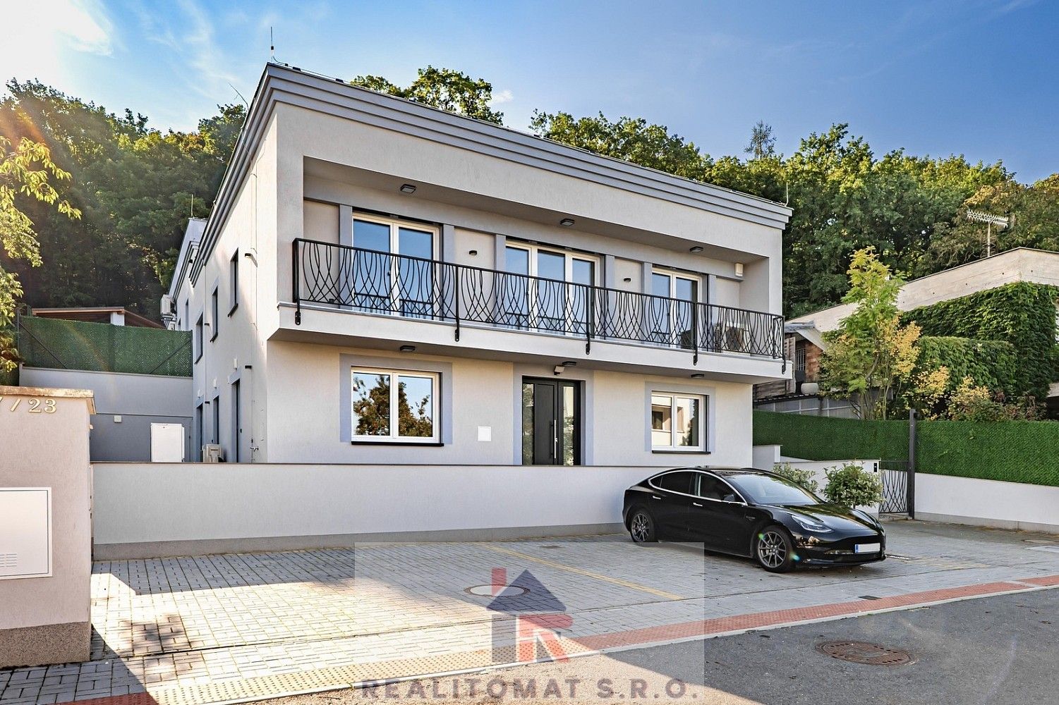 Kancelář · 440 m² · Praha - Komořany, okres Praha 12, Hlavní město Praha - 4
