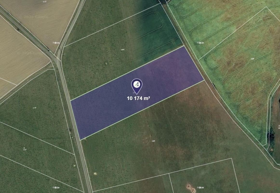 Zemědělský pozemek, 1 017 m²