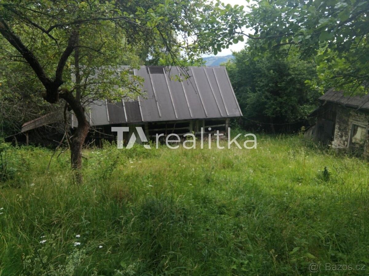 Chaty, Hrčava, 739 98