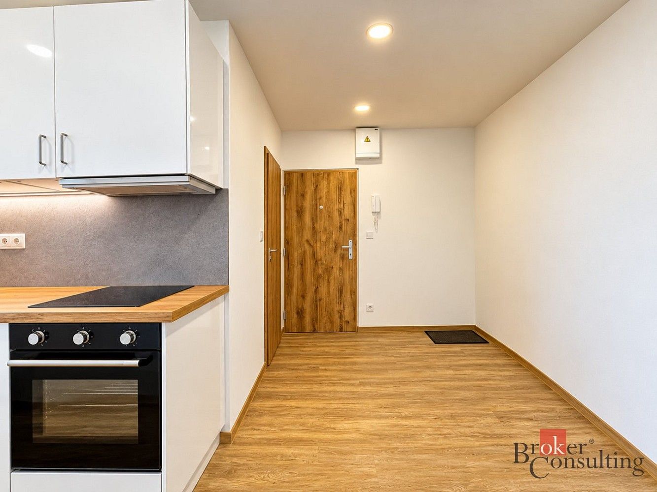 2+1, Karlovarská, Karlovy Vary - Stará Role, 62 m² - 2