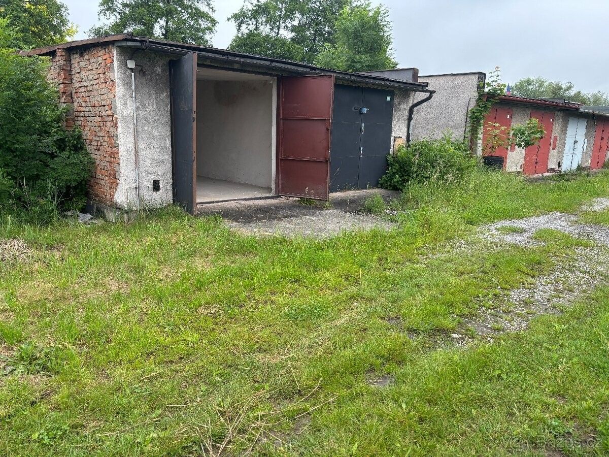 Garáž · Petřvald u Karviné, 735 41 - 4