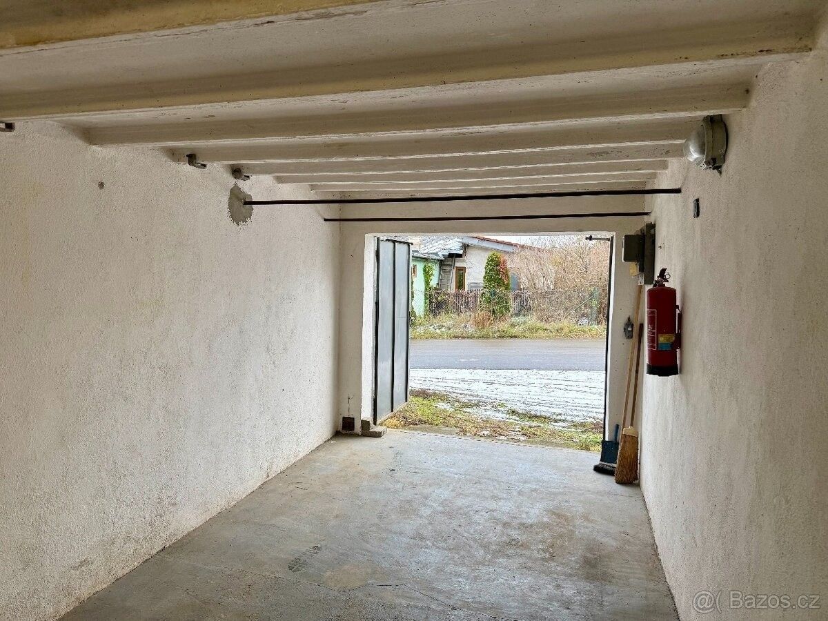 Prodej garáž - Martina Ševčíka, Brno, 21 m²