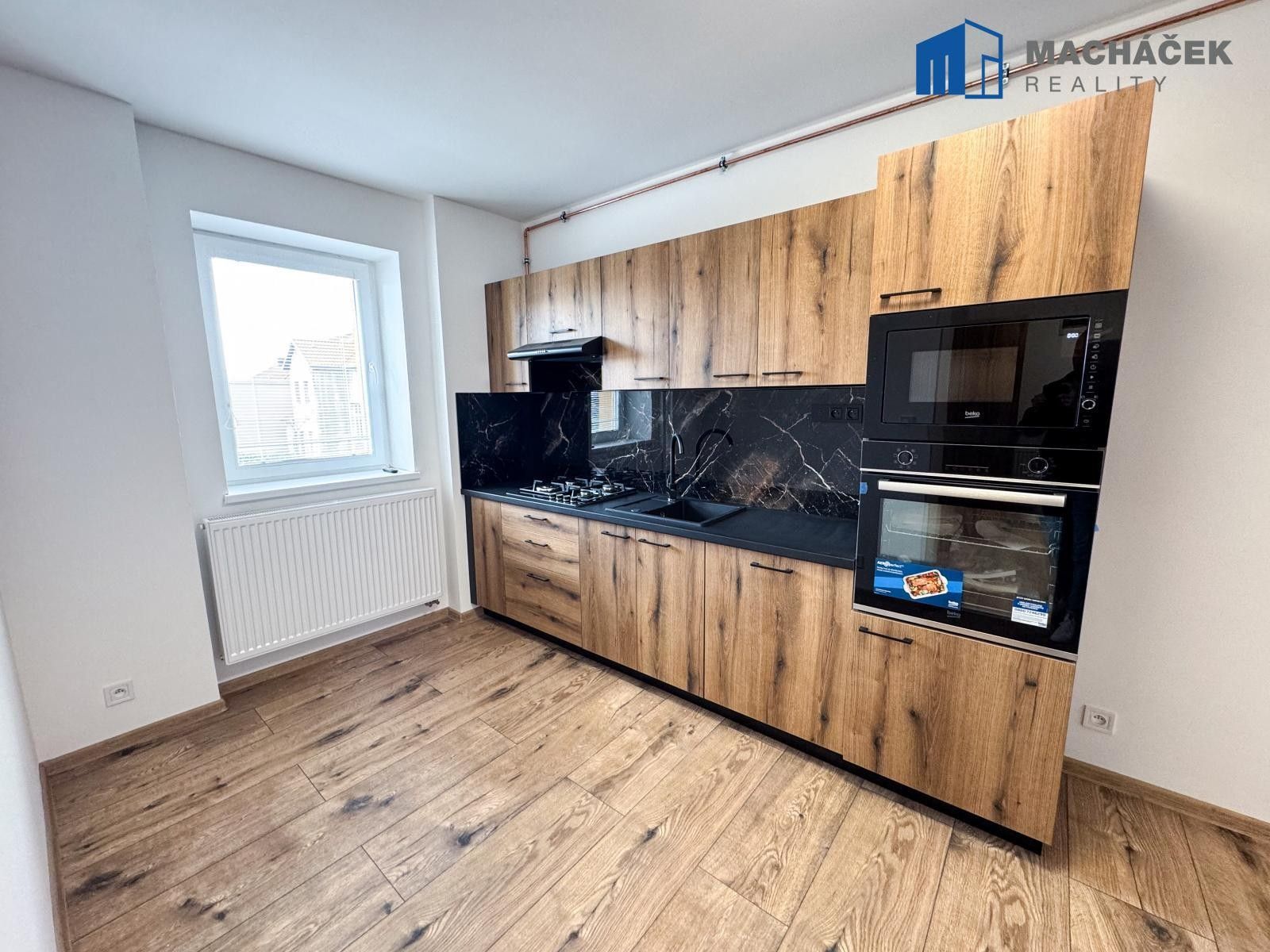 1+1, Míru, Duchcov, 41 m²