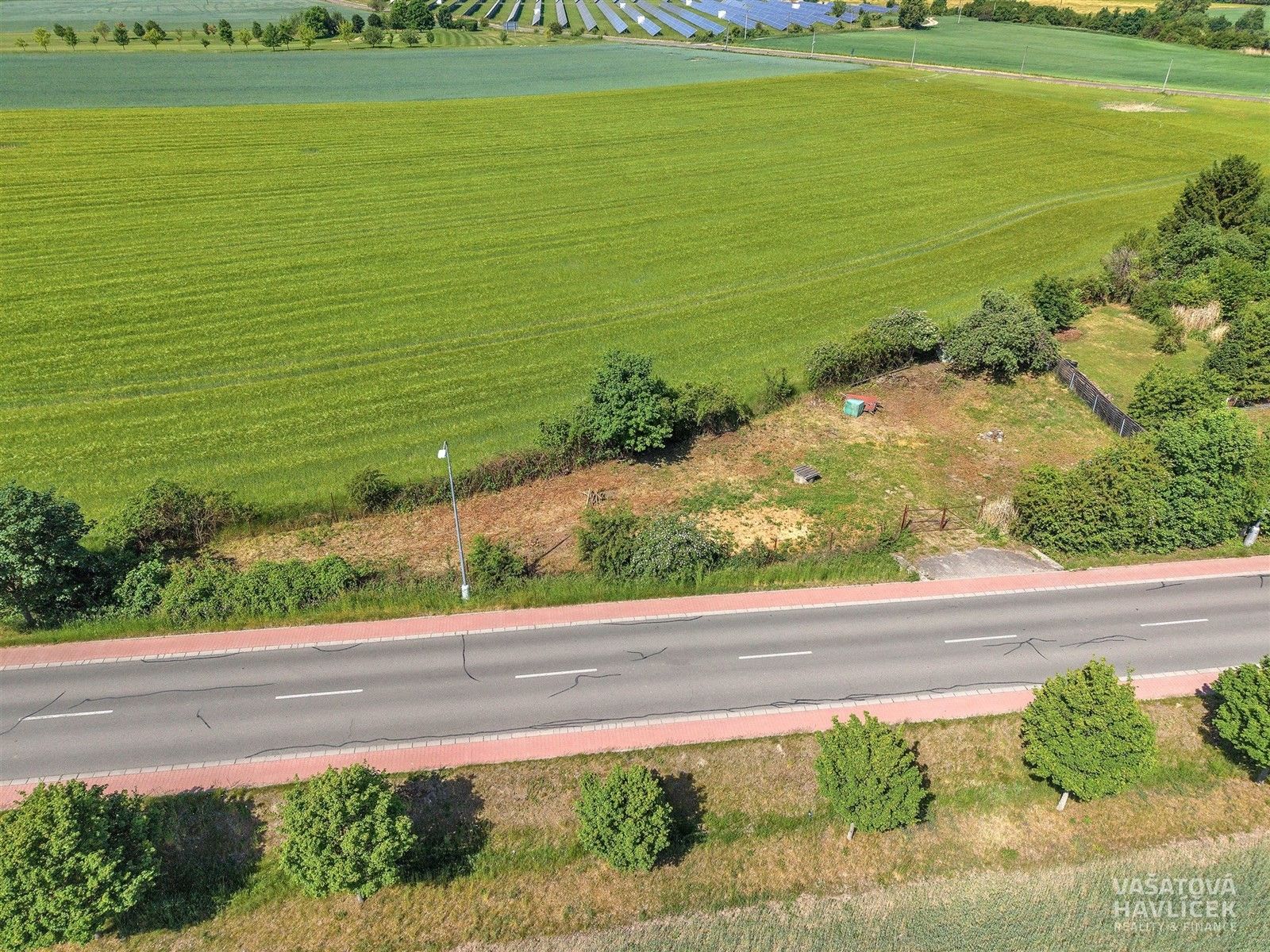 Komerční pozemek, 775 m²