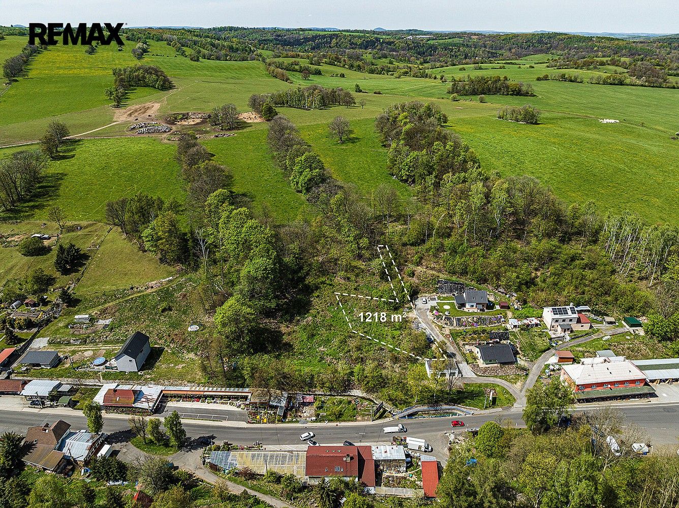 Pozemky pro bydlení, Petrovice, okres Ústí nad Labem, Ústecký kraj - 1