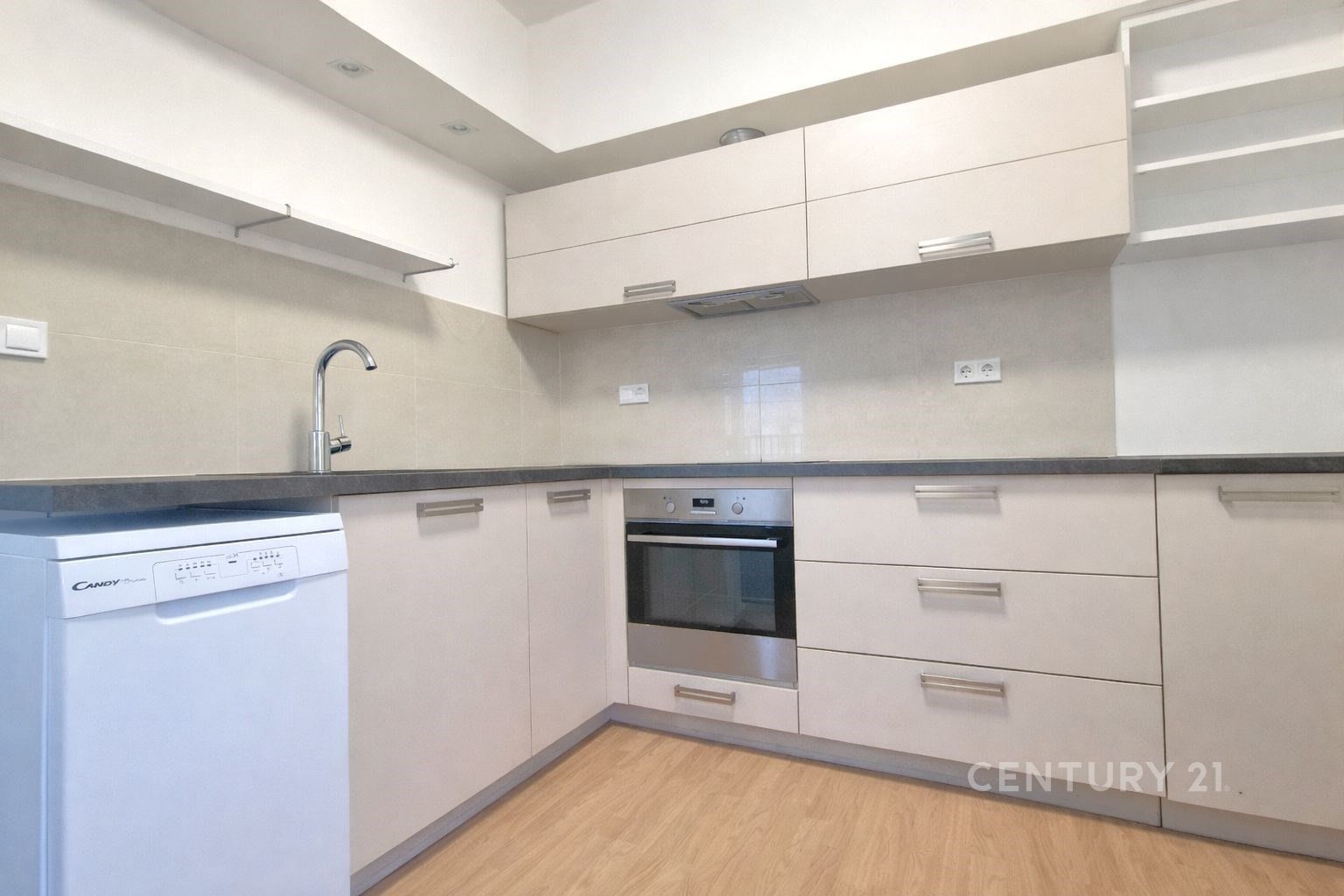 2+kk, Horníkova  , Brno, 65 m²