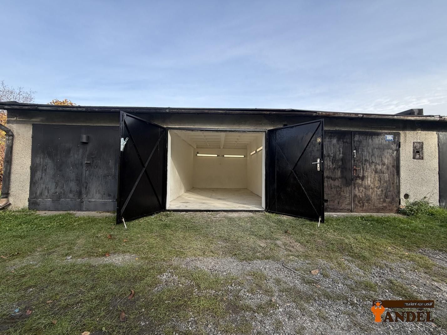 Pronájem garáž - U Garáží, Havířov, 20 m²