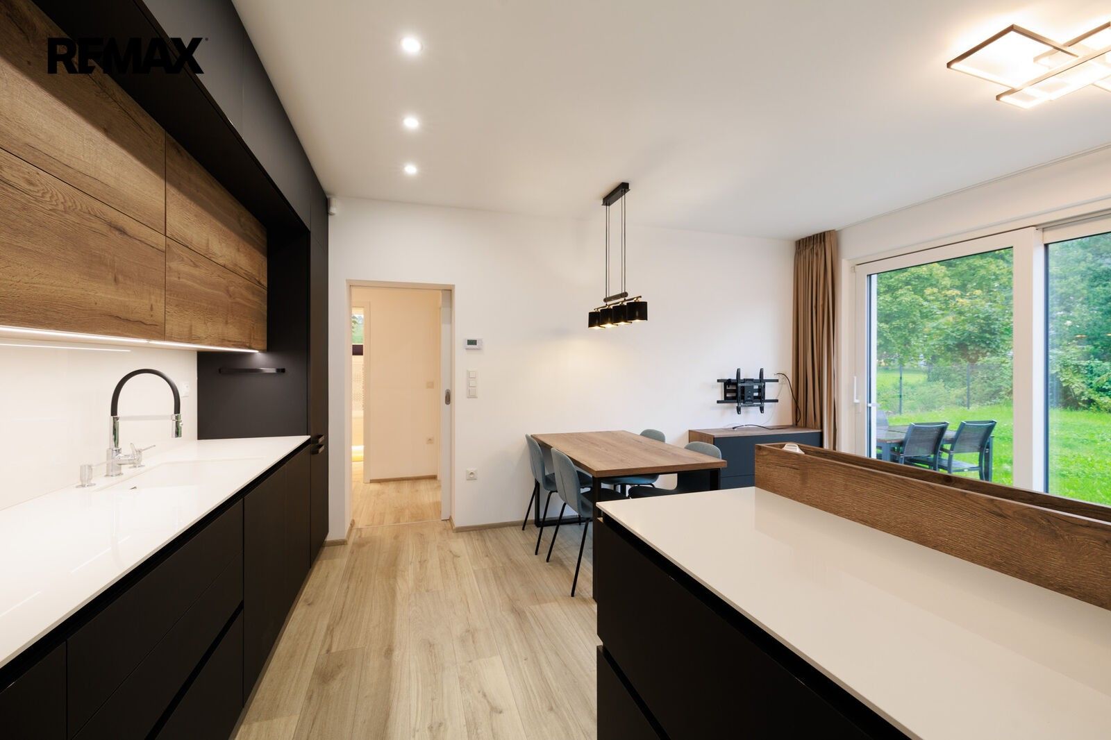 Byt 3+kk · 71 m² · Husova, Hronov - 3