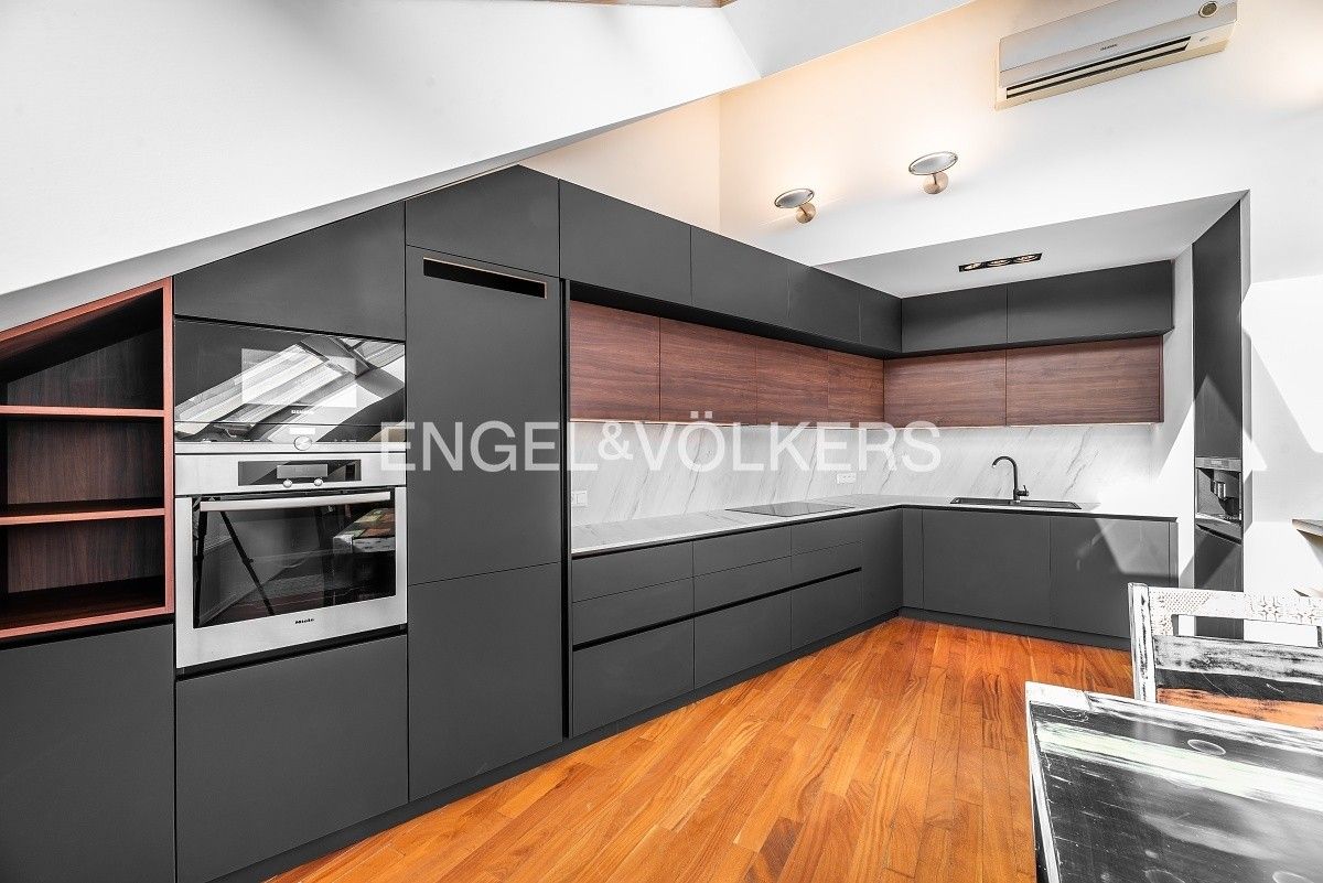 Pronájem byt 3+kk - Helmova 1443, Praha Nové Město, 102 m² - 5