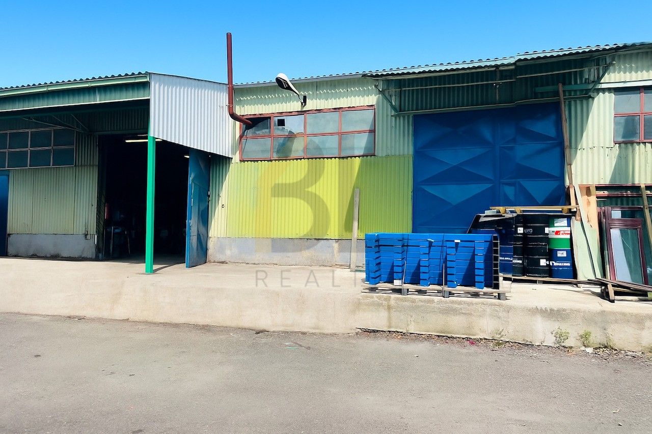 Pronájem výrobní prostory - Na Výhoně, Hodonín, 125 m²