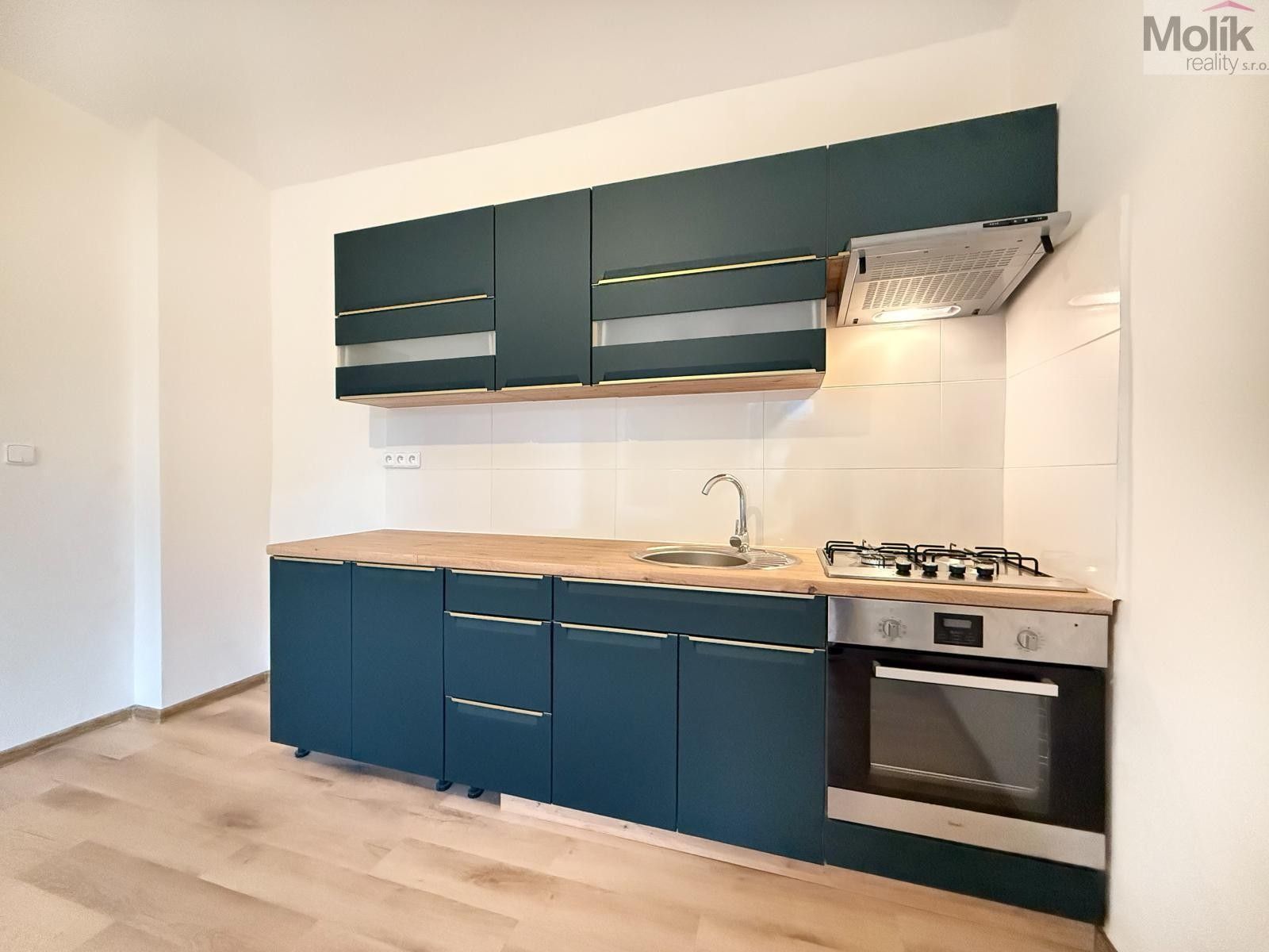 2+kk, Kubátova, Háj u Duchcova, 50 m²