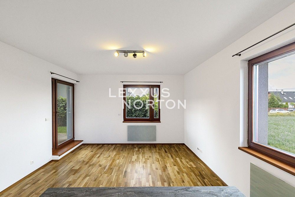 Pronájem byt 2+kk - Praha - Uhříněves, okres Praha 22, Hlavní město Praha, 54 m² - 5