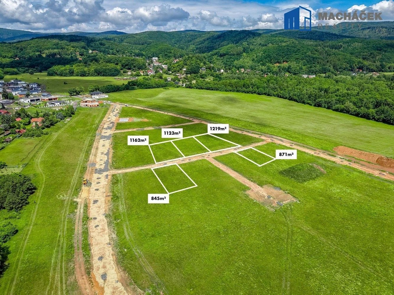 Pozemek pro bydlení · Dubí - Drahůnky, okres Teplice, Ústecký kraj - 4