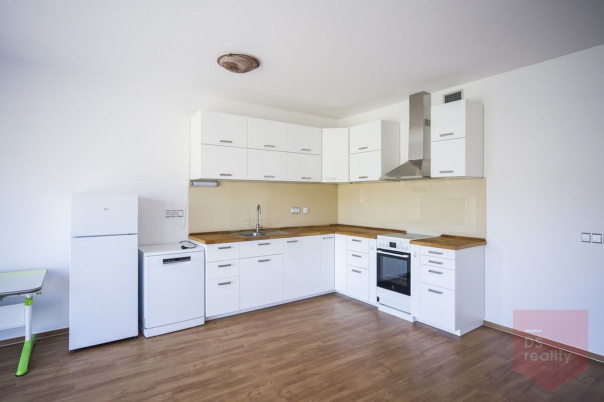 Byt 2+kk · 79 m² · Praha - Klánovice, okres Praha 21, Hlavní město Praha - 4