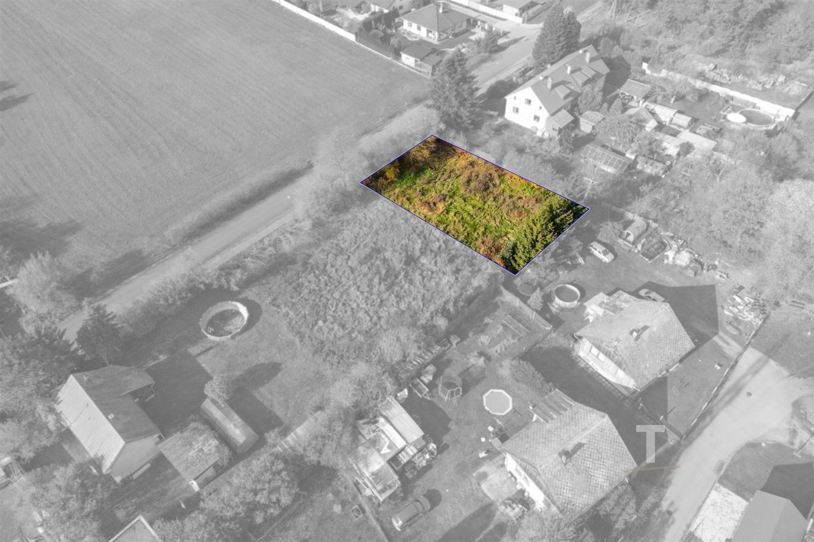 Prodej pozemek pro bydlení - Labské Chrčice