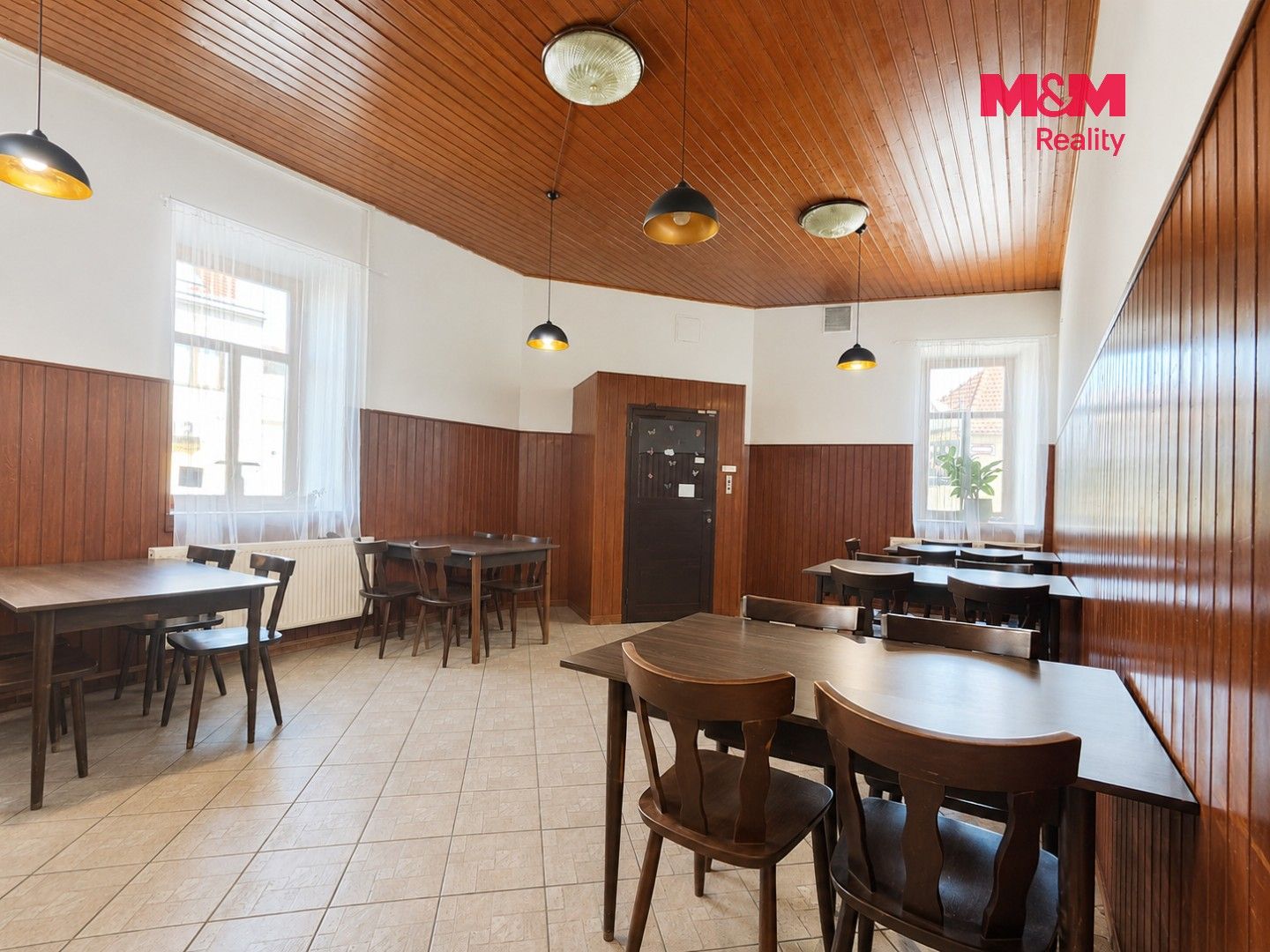 Restaurace, Náchodská, Praha, 200 m² - 2