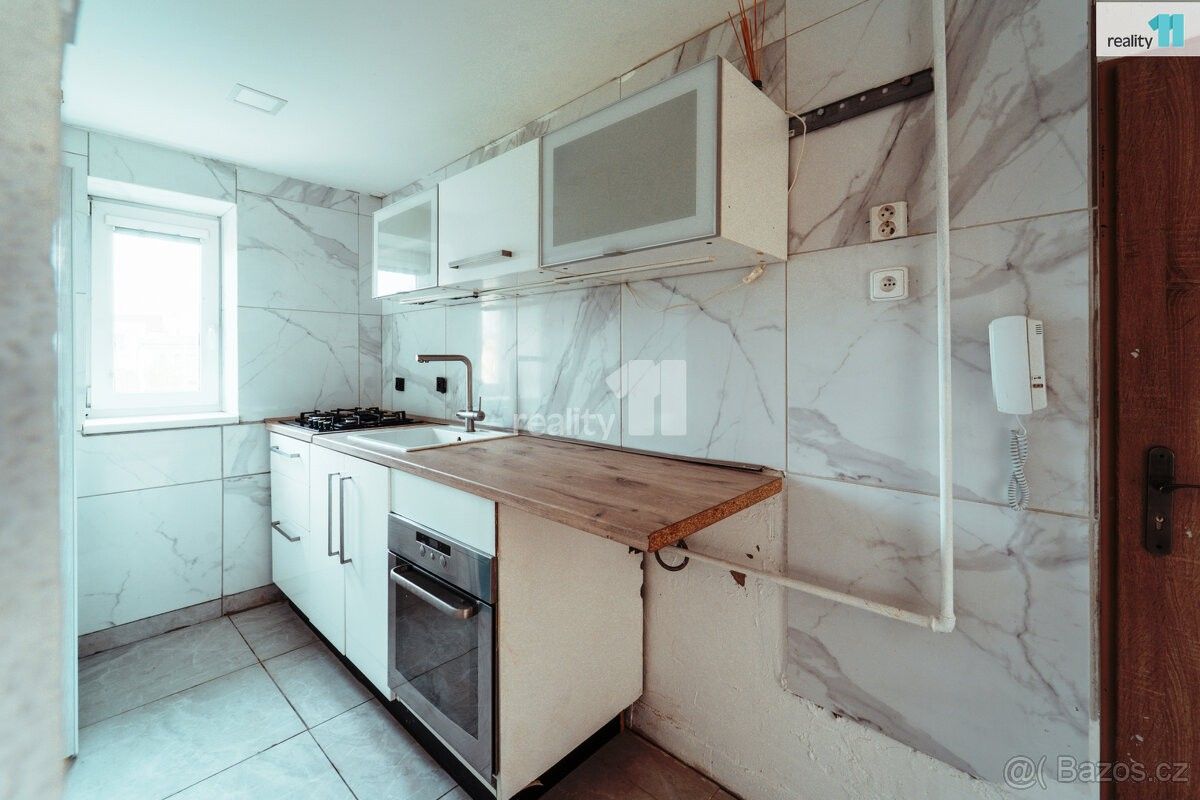 Prodej byt - Dubňany, 696 03