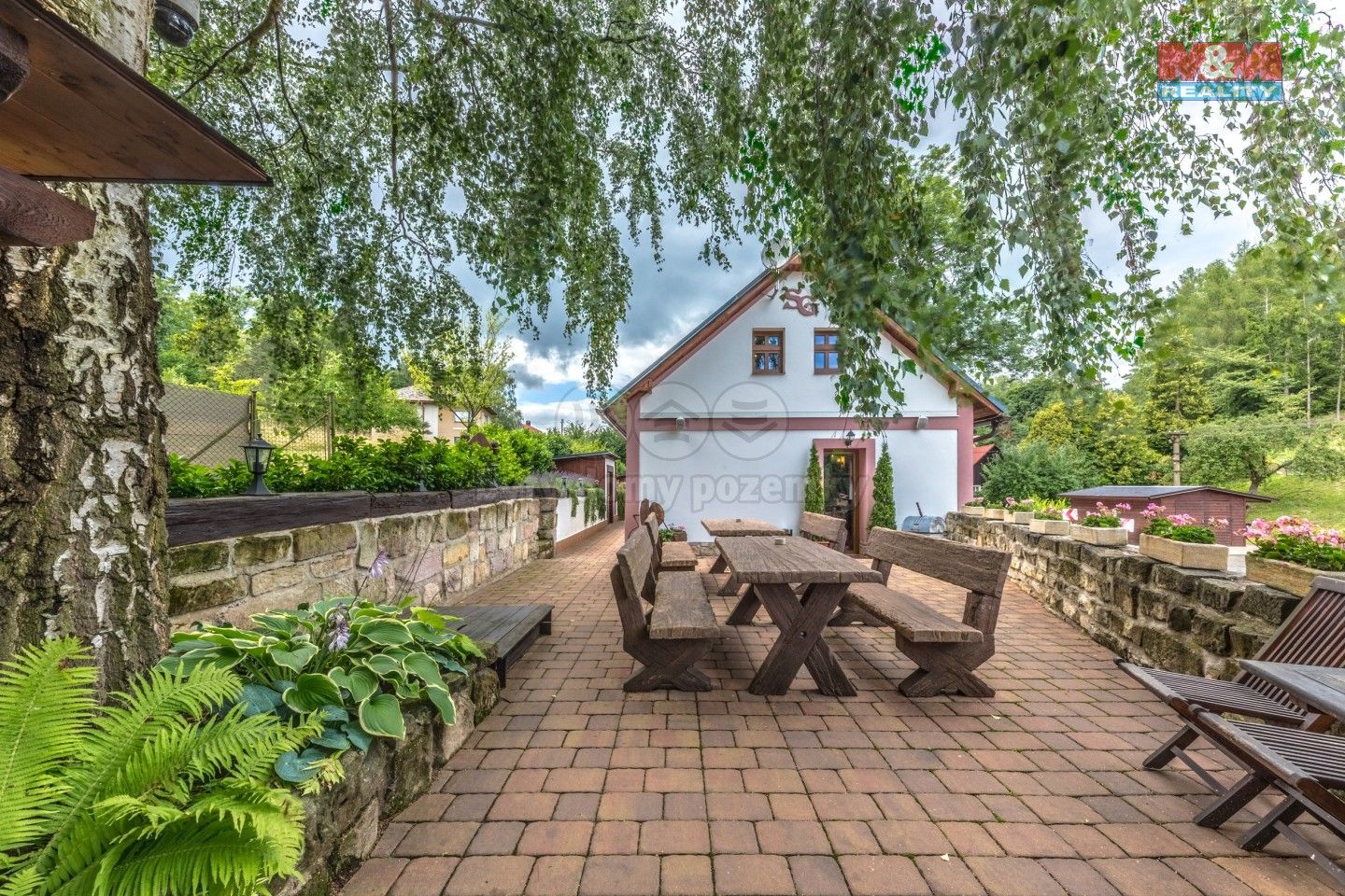 Prodej rodinný dům - Štikov, Nová Paka, 220 m²