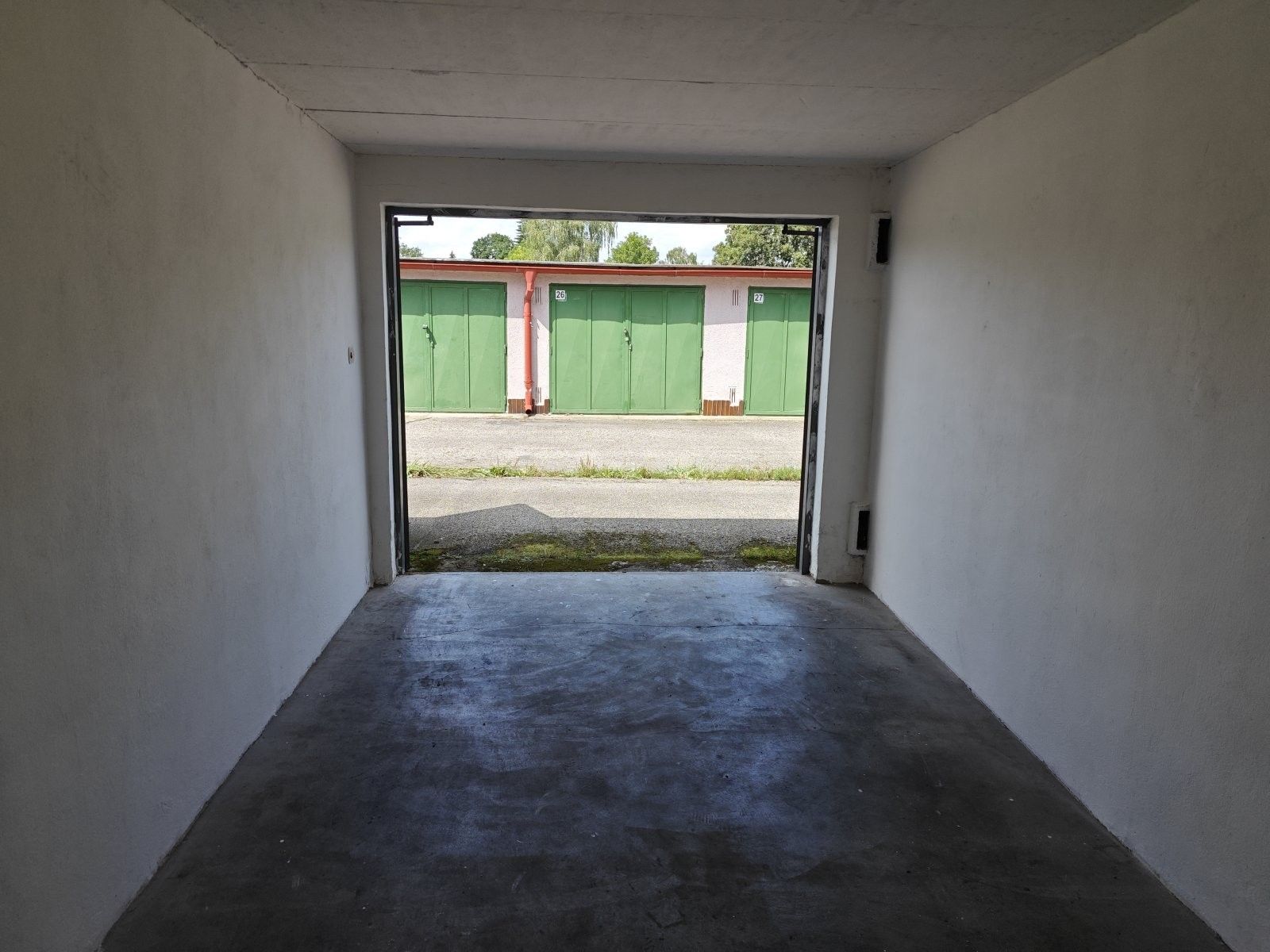 Garáže, Papírenská, České Budějovice, 15 m²