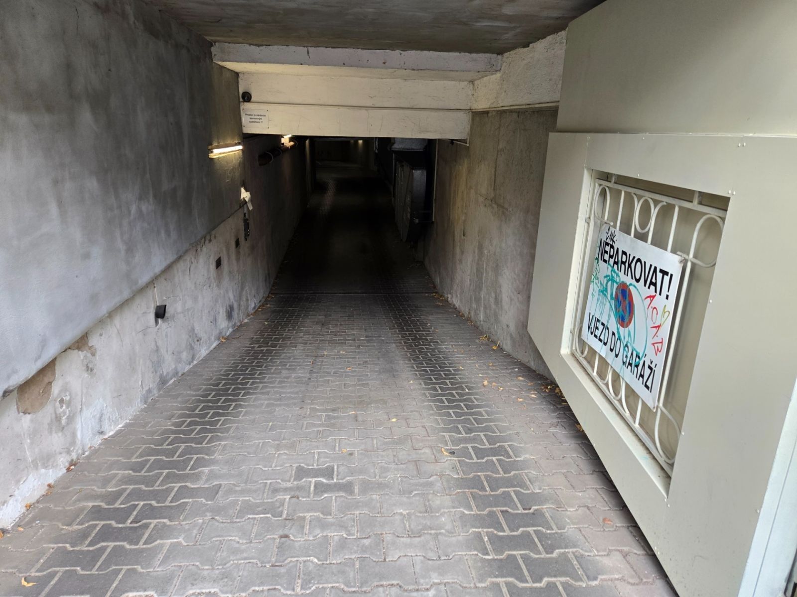 Pronájem garáž - Ruská, Praha - Vršovice, 13 m² - 5