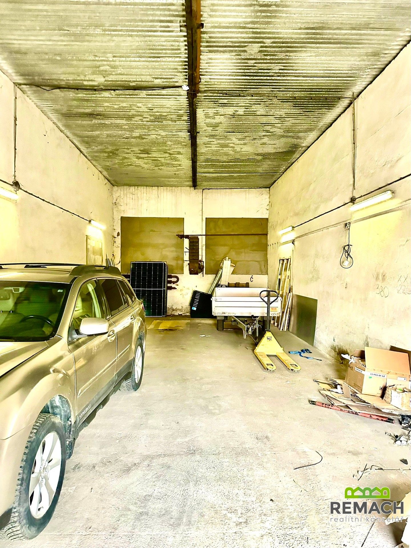 Pronájem sklad - Sokolovská, Uherské Hradiště, 80 m²