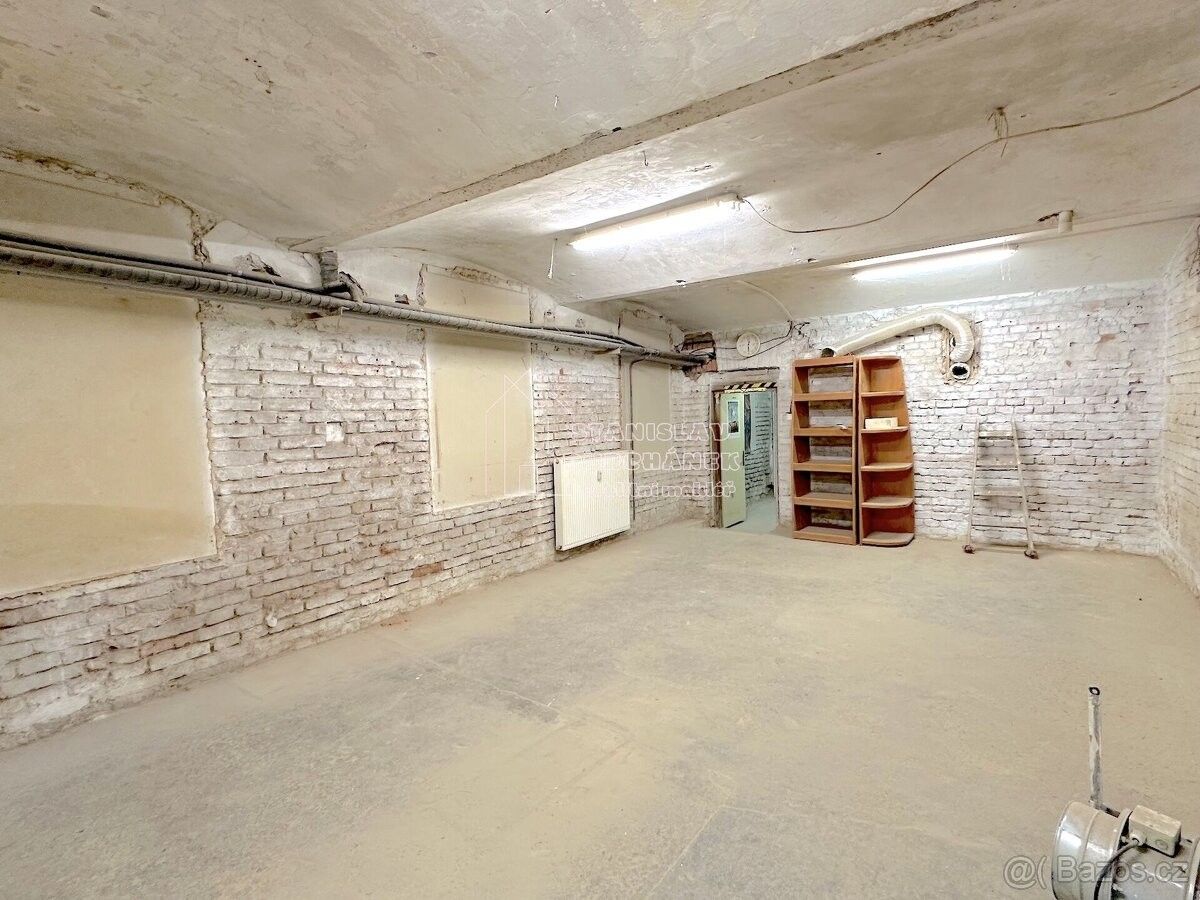 Pronájem obchodní prostory - Praha, 186 00