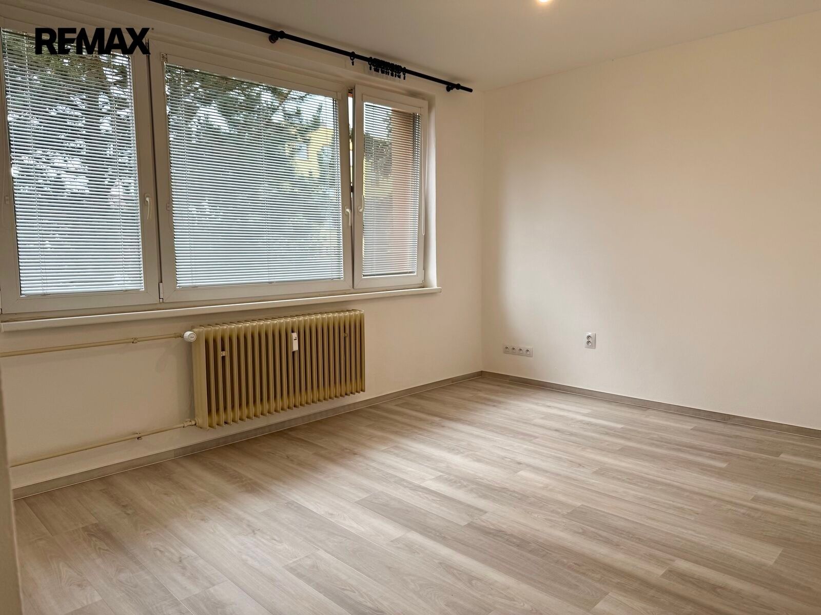 Pronájem byt 2+1 - Kmochova 140, Třebíč Týn, 48 m² - 5