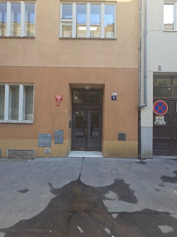 Pronájem obchodní prostory - Křišťanova, Praha - Žižkov, 124 m² - 2