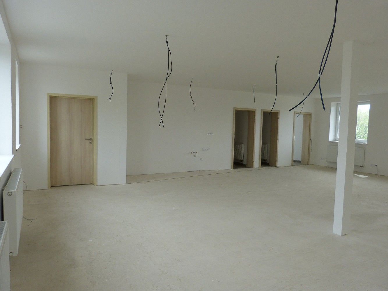 Obchodní prostory, 113 m²