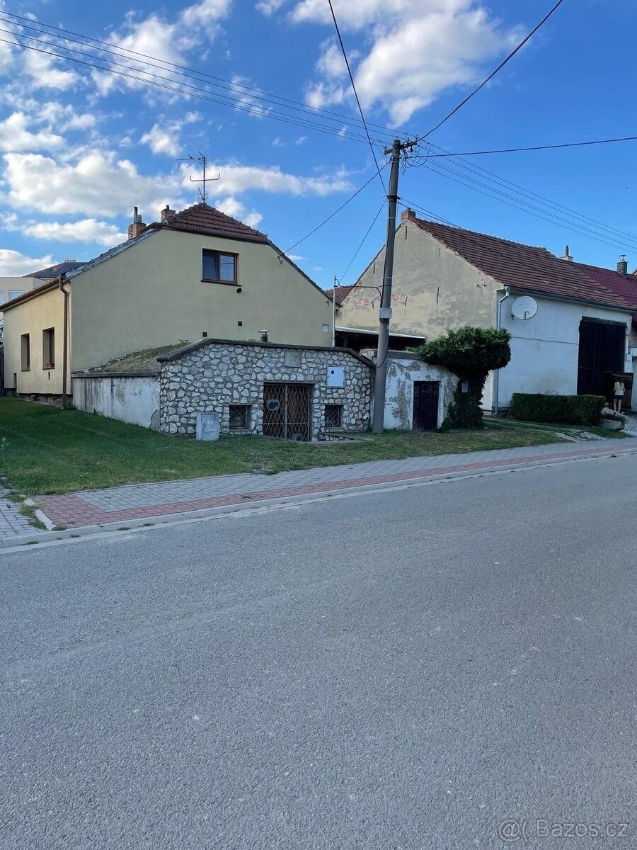 Rodinné domy, Rakvice, 691 03