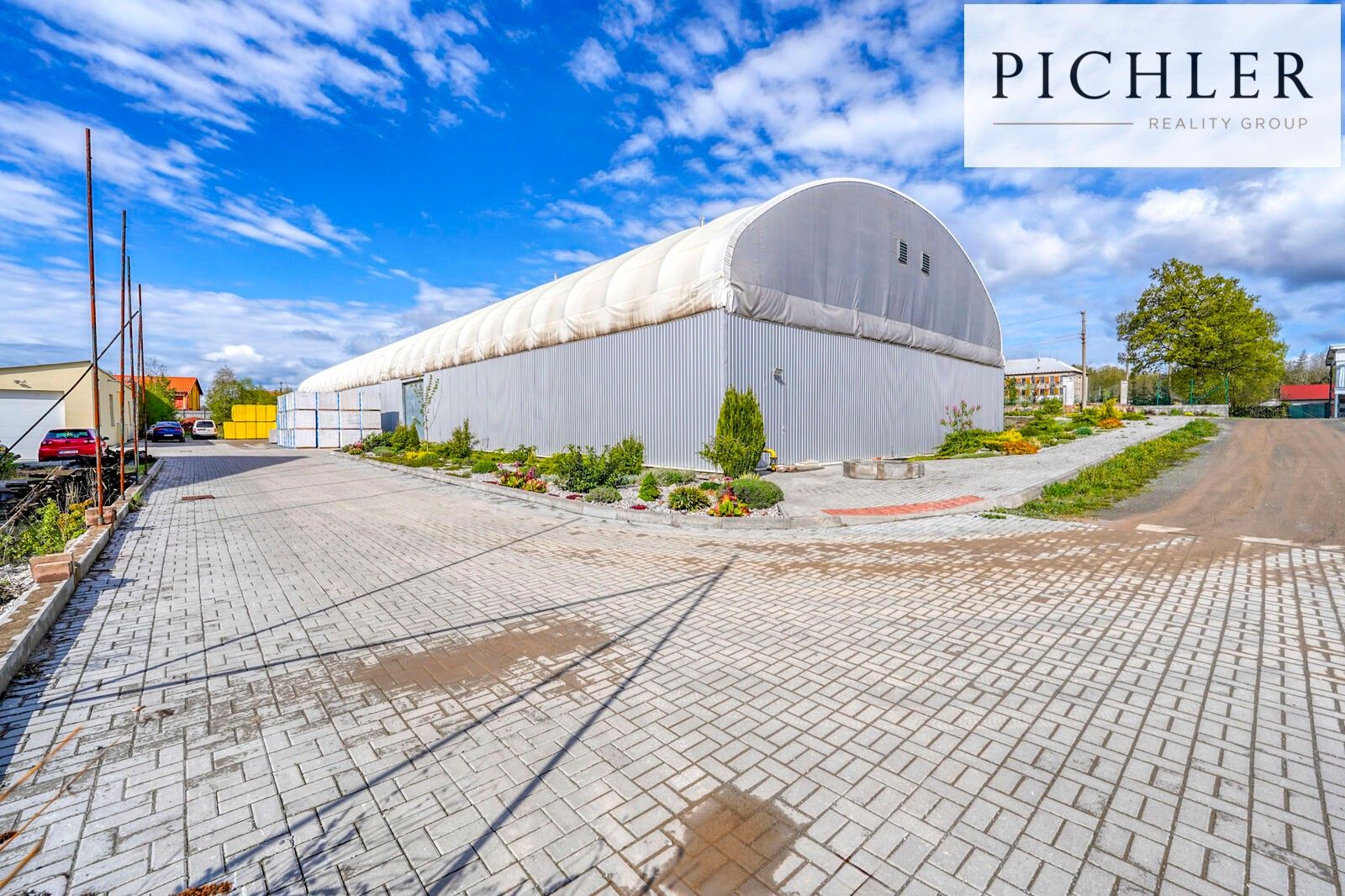 Pronájem výrobní prostory - Horní Bříza, 1 m²