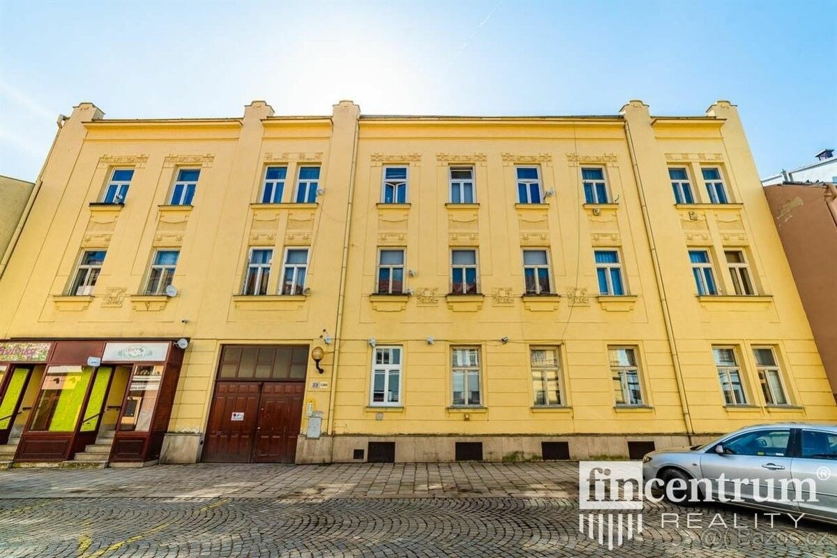 Prodej garáž - Jihlava, 586 01, 18 m²