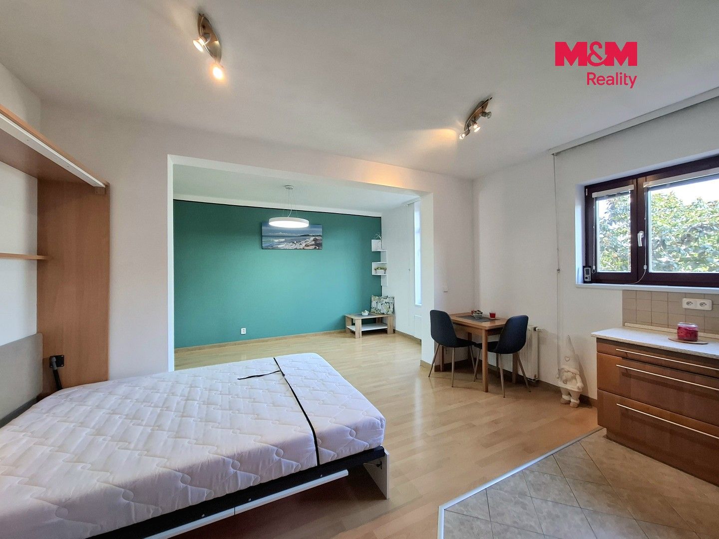 Byt 1+kk · 40 m² · Pod Klamovkou, Praha - 4
